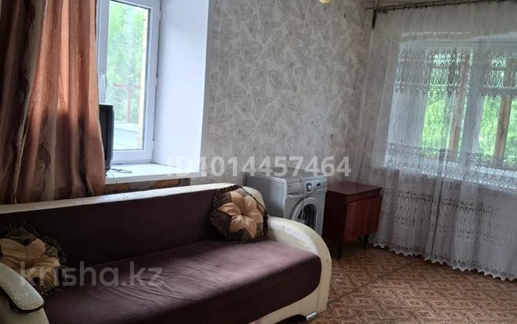 1-комнатная квартира · 38 м² · 3 этаж, мкр Городской Аэропорт, Бухар жырау за 130 000 ₸ в Караганде, Казыбек би р-н — фото 2