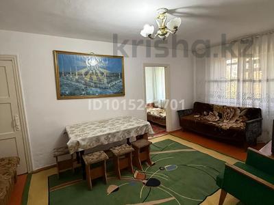 2-комнатная квартира · 32 м², Сулейманова 8 — Сулейманова за 125 000 ₸ в Таразе