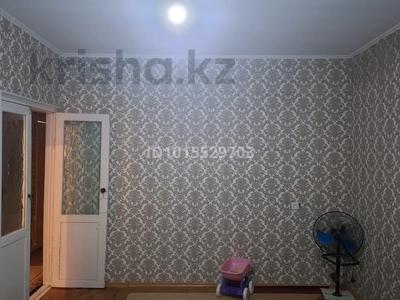 2-бөлмелі пәтер · 58 м² · 4/5 қабат, 11-шағынаудан, Орынбай акына 67, бағасы: 18 млн ₸ в Шымкенте, Енбекшинский р-н