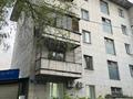 1-бөлмелі пәтер · 33 м² · 2/5 қабат, просп. Абая 54/1, бағасы: 28.9 млн ₸ в Алматы, Бостандыкский р-н — фото 2