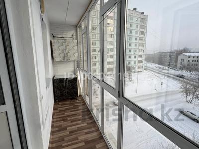 3-бөлмелі пәтер · 65 м² · 5/5 қабат, Оралхан Бөкей 24, бағасы: 250 000 ₸ в Усть-Каменогорске