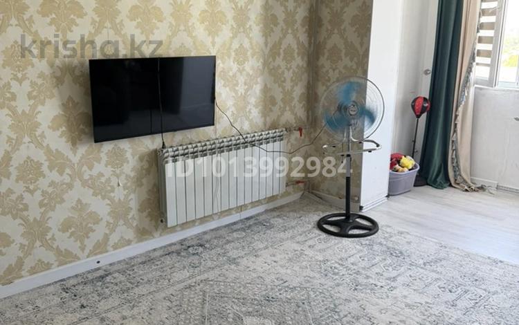 2-бөлмелі пәтер · 48 м² · 4/5 қабат, 8-шағынаудан 39 — Рядом Изуми, бағасы: 190 000 ₸ в Шымкенте, Туран р-н — фото 2