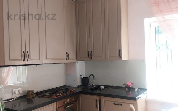 2-комнатная квартира · 60 м² · 1/2 этаж, Утепова 9а за 300 000 〒 в Алматы, Бостандыкский р-н — фото 2