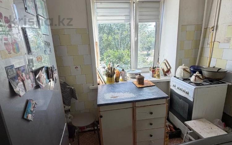 3-комнатная квартира · 52.2 м² · 2/2 этаж, Тауельсиздик за 15.4 млн ₸ в Затобольске (Тобыле) — фото 2