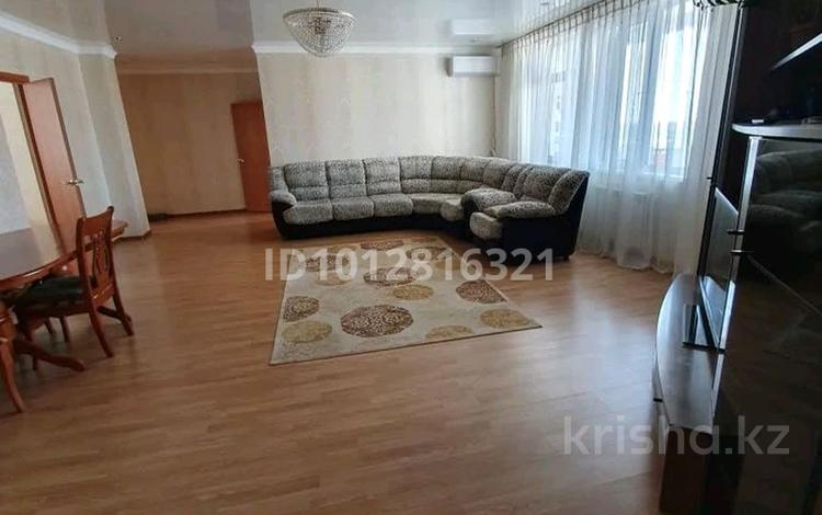 3-комнатная квартира · 134 м² · 7/12 этаж, Генерала Дюсенова за 400 000 ₸ в Павлодаре — фото 2