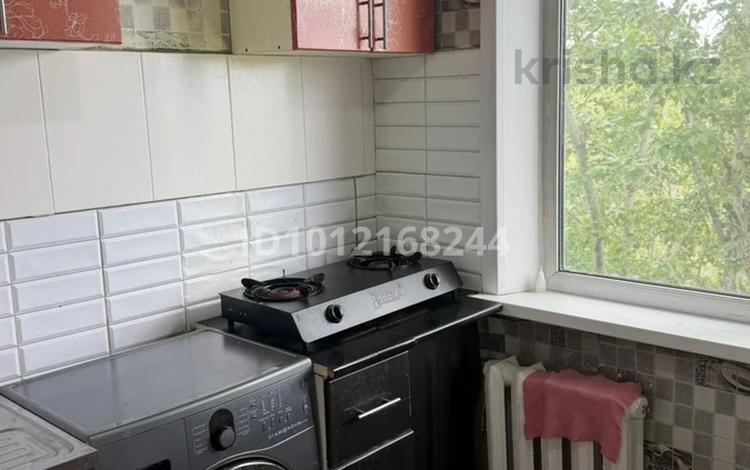 2-комнатная квартира · 50 м² · 5 этаж, 12-й мкр. 8 за 120 000 ₸ в Караганде — фото 2