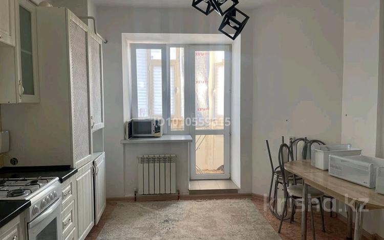 1-комнатная квартира · 50 м² · 2/5 этаж, мкр. Алтын орда 9 — Нектар за 120 000 〒 в Актобе — фото 2