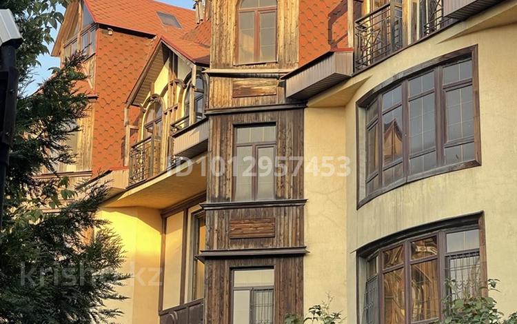7-комнатная квартира · 246 м² · 1/4 этаж, Керей-Жәнібек хандар 29 — Аль-Фараби- Луганского за 197.5 млн ₸ в Алматы, Медеуский р-н — фото 26