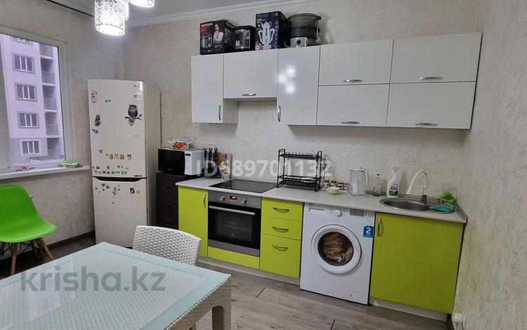 3-комнатная квартира, 70 м², 3/12 этаж помесячно, Дарабоз