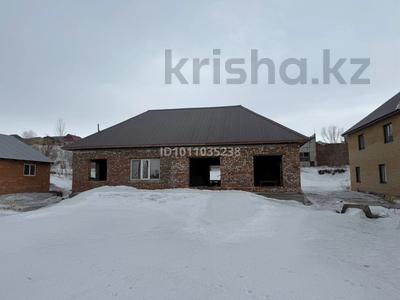 Отдельный дом · 4 комнаты · 150 м² · 10 сот., Дружбы народов 12/5 — Военная полиция за 25 млн ₸ в Усть-Каменогорске, Ульбинский