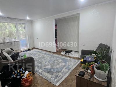 3-бөлмелі пәтер · 57 м² · 3/5 қабат, 1-микрорайон 11 — улица Сатпаева, бағасы: 18.5 млн ₸ в Семее