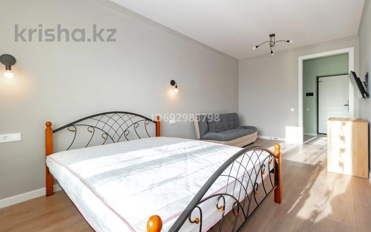 1-комнатная квартира · 40 м² · 10/12 этаж, Сыганак 13 — Хан Шатыр за 240 000 ₸ в Астане, Есильский р-н — фото 12