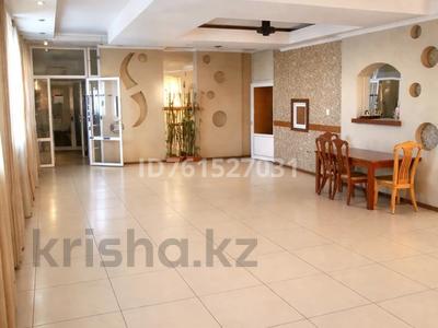 Свободное назначение, магазины и бутики, азс, автосервисы и автомойки, медцентры и аптеки, образование, студии · 109 м² за 190 000 〒 в Шымкенте, Туран р-н