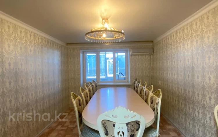 3-комнатная квартира · 61.2 м² · 5/5 этаж, мкр 12 за 20.5 млн ₸ в Актобе — фото 2