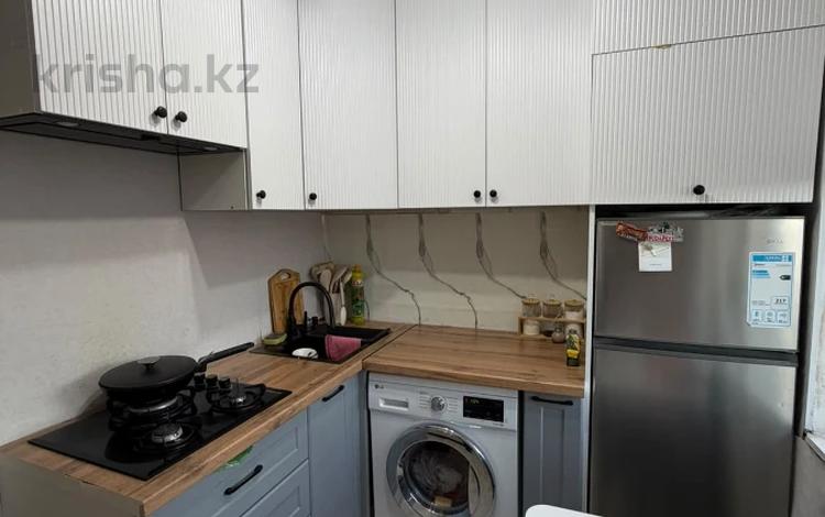 3-бөлмелі пәтер · 62 м² · 5/5 қабат, 1 ш/а, ЕСЕТ 140, бағасы: 14.9 млн ₸ в Актобе, мкр 5 — фото 2