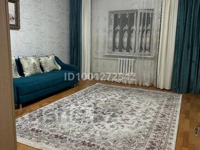 Аренда квартир в Алматы: 1-комнатная квартира · 51 м² · 3/5 этаж · помесячно, мкр Самал-3, Достық 117/5 — Хаджымукана выше Мендикулова за 280 000 〒 1-комнатная квартира · 51 м² · 3/5 этаж · помесячно, мкр Самал-3, Достық 117/5 — Хаджымукана выше Мендикулова за 280 000 〒 в Алматы, Медеуский р-н
