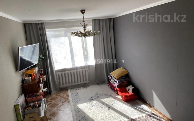 3-комнатная квартира · 63 м² · 4/9 этаж, мкр 8, Братьев Жубановых — Анвар за 20.5 млн ₸ в Актобе — фото 2