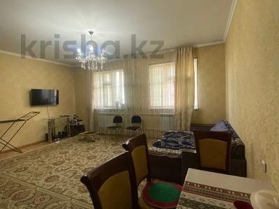 3-комнатная квартира, 80 м², 1/5 этаж, ул Орманова 40 за 28.5 млн 〒 в Шымкенте, Аль-Фарабийский р-н
