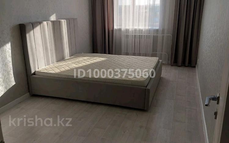 2-комнатная квартира · 60 м² · 9/9 этаж, Ауэзова — Габдуллина, ташенова, цон, ресторан меруэрт, мырзахмет университет за 15 000 ₸ в Кокшетау — фото 2