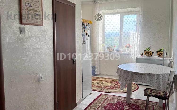 2-бөлмелі пәтер · 54 м² · 11/12 қабат, мкр Аксай-1А 8, бағасы: 38 млн ₸ в Алматы, Ауэзовский р-н — фото 2