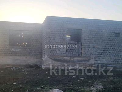 Жеке үй · 5 бөлме · 140 м² · 4 жүзд., Азат ш/а — Рядом Школа, бағасы: 11 млн ₸ в Шымкенте, Енбекшинский р-н