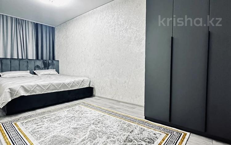 2-бөлмелі пәтер · 44 м² · 3/5 қабат, Антона Чехова 74 — угол Антона Чехова Кабанбай батыра, бағасы: 17.9 млн ₸ в Усть-Каменогорске, Ульбинский — фото 2