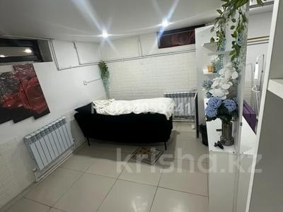 Салоны красоты · 60 м² за 70 000 ₸ в Шымкенте, Каратауский р-н