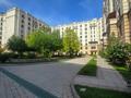 3-бөлмелі пәтер · 130 м² · 4/8 қабат, Мкр. Мирас 157, бағасы: 137 млн ₸ в Алматы, Бостандыкский р-н — фото 2