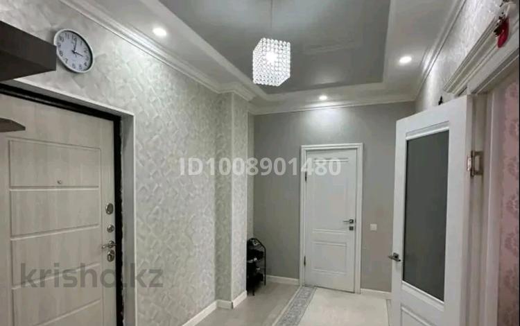 2-комнатная квартира · 75 м² · 5/9 этаж, 34-й мкр 2 — Ессенов университет за 200 000 ₸ в Актау — фото 2