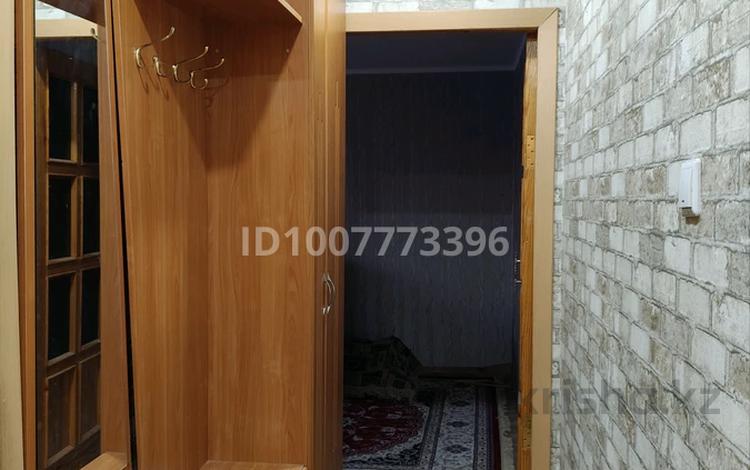 3-бөлмелі пәтер · 60 м² · 4/5 қабат, Комарова 23, бағасы: 13 млн ₸ в Сатпаев — фото 2