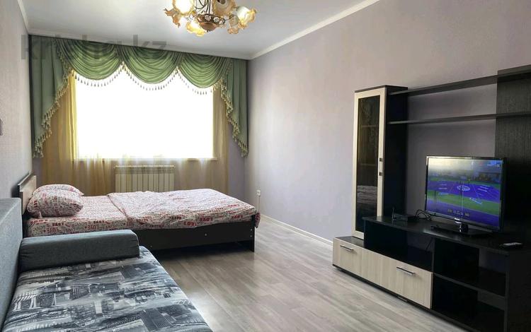 1-бөлмелі пәтер · 50 м² · 2/5 қабат, мкр. Алтын орда, Мкр Батыс 2 338а корпус 1 — Жекпе жек / Адн / теннисный корт Ace / Аяла, бағасы: 10 000 ₸ в Актобе — фото 47