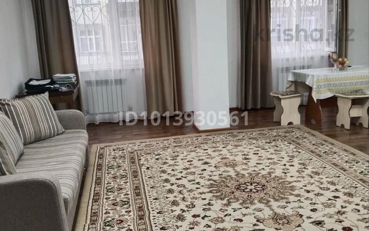 2-бөлмелі пәтер · 62 м² · 1/5 қабат, Байтерек ш/а. 19 — Төле би, бағасы: 17 млн ₸ в Таразе, мкр Байтерек — фото 2