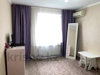 3-бөлмелі пәтер · 60.4 м² · 3/5 қабат, 2 ш/а., Сатпаева, бағасы: 20 млн ₸ в Актобе, мкр 8
