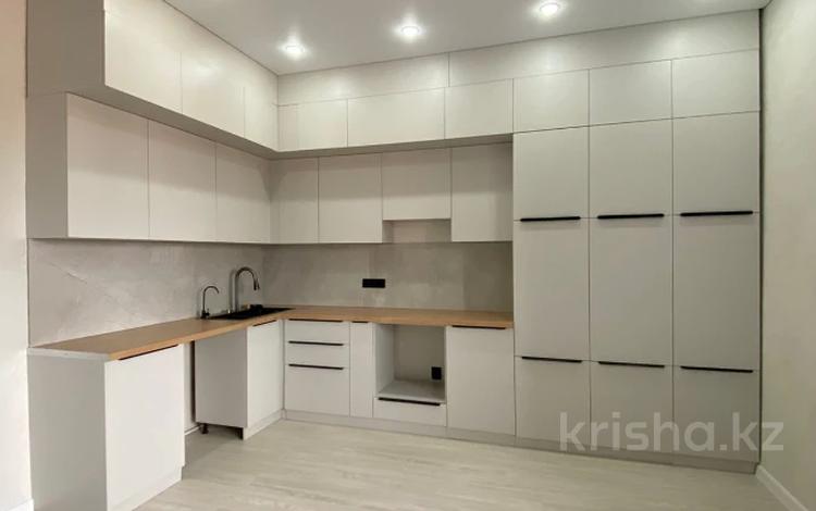 2-бөлмелі пәтер · 78.6 м² · 5/6 қабат, мкр. Алтын орда 369, бағасы: 26.5 млн ₸ в Актобе — фото 2