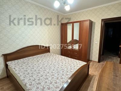 3-комнатная квартира · 90 м² · 3/5 этаж, 12-й мкр 17 за 13 000 ₸ в Актау