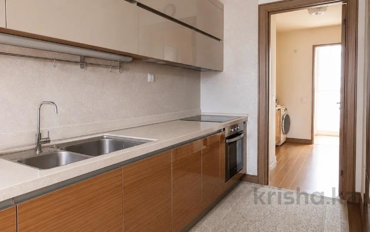 3-комнатная квартира · 112 м² · 6/18 этаж, мкр Рахат, Аскарова за 103 млн ₸ в Алматы, Наурызбайский р-н — фото 4