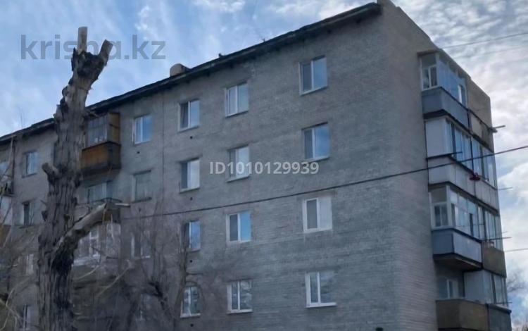 2-бөлмелі пәтер · 42 м² · 3/5 қабат, Байтурсынова 80, бағасы: 15.5 млн ₸ в Семее — фото 2