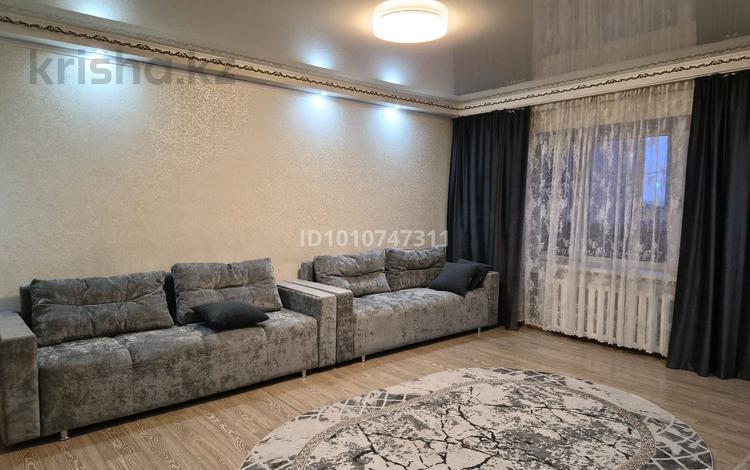 2-комнатная квартира · 65 м² · 1/5 этаж, Назарбаева 2/1 за 16 000 ₸ в Кокшетау — фото 2