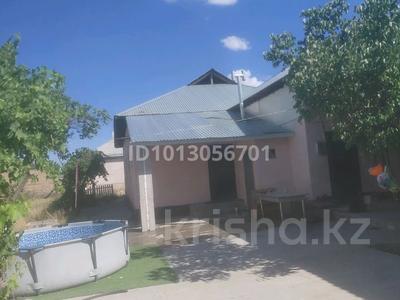Отдельный дом · 4 комнаты · 250 м² · 18 сот., Перелук уразбаева 3 за 50 млн ₸ в Туркестане