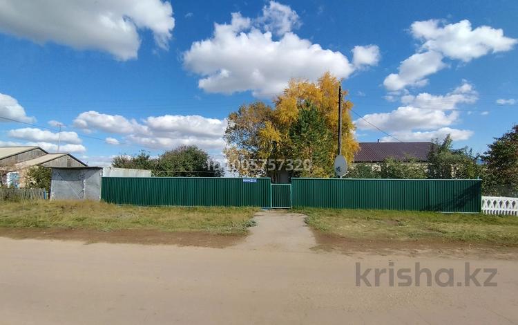 Үйдің бір бөлігі · 4 бөлме · 80.3 м² · 1387 жүзд., 8-2 — Центральная, бағасы: 7.5 млн ₸ в Константиновка — фото 2