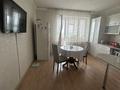 2-бөлмелі пәтер · 90 м² · 4/5 қабат, ул. Темирбека Жургенова 58, бағасы: 300 000 ₸ в Актобе, мкр. Курмыш — фото 6