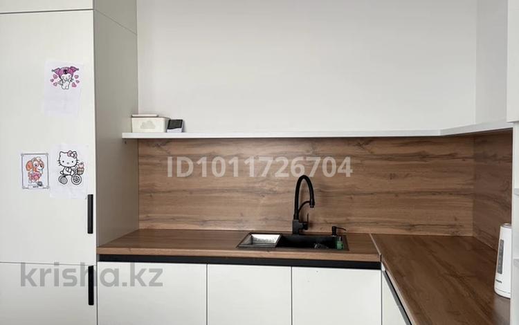 2-бөлмелі пәтер · 60 м² · 7/10 қабат, 40-й мкр 2, бағасы: 38 млн ₸ в Актау — фото 18