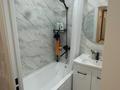 4-бөлмелі пәтер · 90 м² · 5/5 қабат, 12-й мкр 50, бағасы: 25 млн ₸ в Актау — фото 11