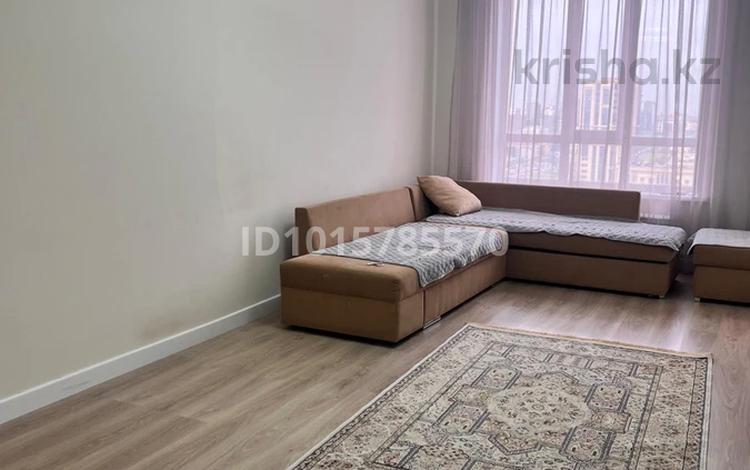 2-бөлмелі пәтер · 75 м² · 17/17 қабат, Туран 44Б, бағасы: 57 млн ₸ в Астане, Есильский р-н — фото 2