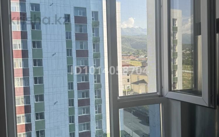 1-комнатная квартира · 30 м², мкр Таусамалы за 180 000 ₸ в Алматы, Наурызбайский р-н — фото 2