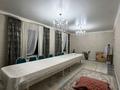 Отдельный дом · 4 комнаты · 165 м² · 8 сот., Тауелсиздик за 121 млн ₸ в Абай — фото 12