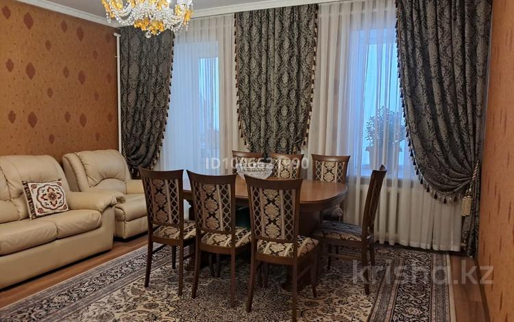 4-комнатная квартира · 79.4 м² · 5/5 этаж, мкр Новый Город, ермекова 81 за 33 млн 〒 в Караганде, Казыбек би р-н — фото 2