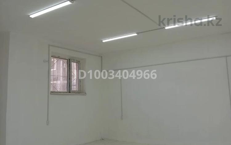 Офисы, магазины и бутики, склады, общепит, салоны красоты, бани, гостиницы и зоны отдыха, фитнес и спорт, медцентры и аптеки, образование, развлечения, конференц-залы, кабинеты и рабочие места, студии · 105 м² за 250 000 〒 в Актау, 35-мкр — фото 2