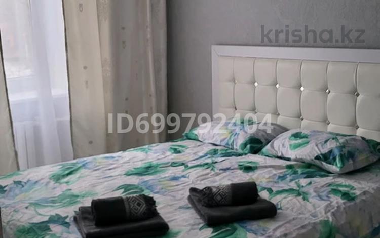 2-бөлмелі пәтер · 50 м² · 2/5 қабат, Старый город 22 — Вокзал, базар , мед.колледж, бағасы: 10 000 ₸ в Актобе — фото 4