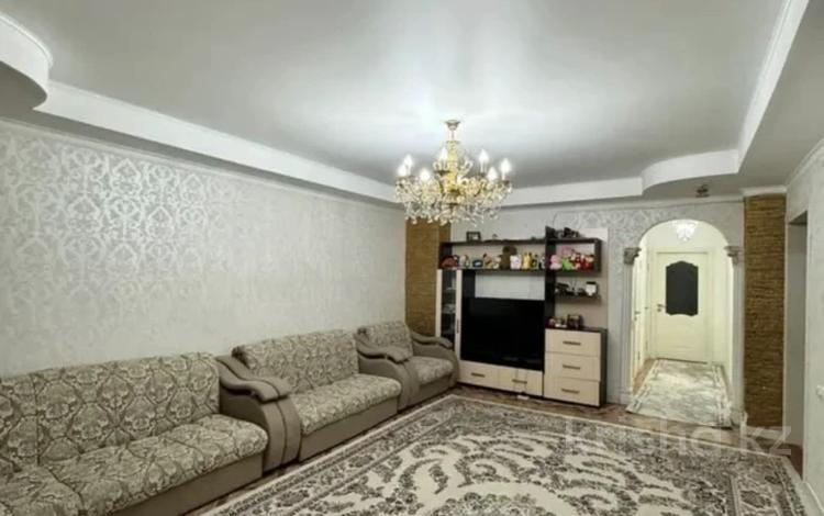 3-комнатная квартира · 90 м² · 4/12 этаж, Кошкарбаева — Школа Лицей №72 за 35 млн ₸ в Астане — фото 54